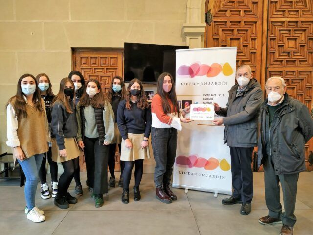 LICEO MONJARDÍN DONA 7.476 EUROS AL BANCO DE ALIMENTOS DE NAVARRA