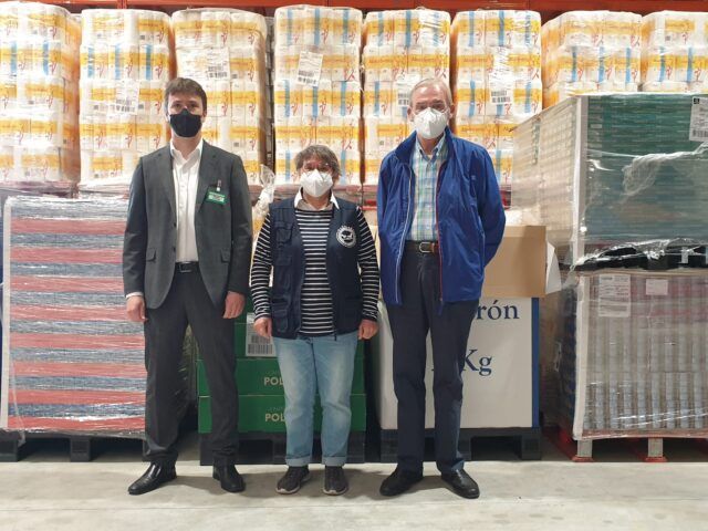 MERCADONA DONA MÁS DE 7.000 KILOS DE PRODUCTOS DE PRIMERA NECESIDAD AL BANCO DE ALIMENTOS