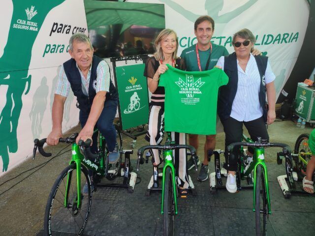 La Bicicleta Solidaria de Caja Rural de Navarra y Seguros RGA consigue 2.900€ en favor del BAN